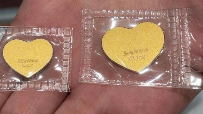 广州一金店推出1克黄金大饼 小克重金饰受追捧