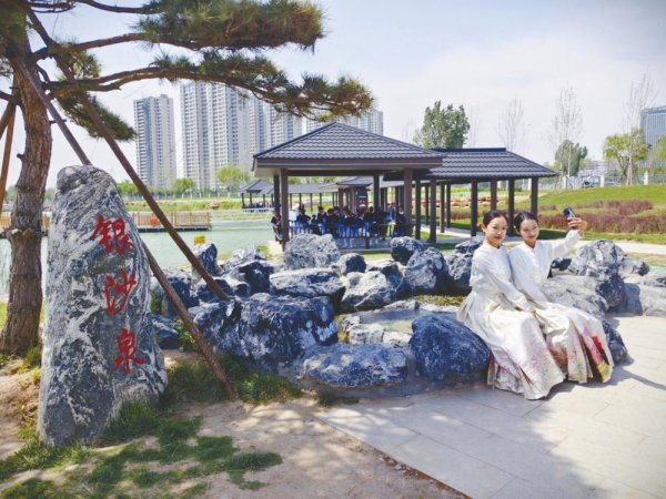 达麟操盘 在赏泉听泉中畅享太行泉城之美